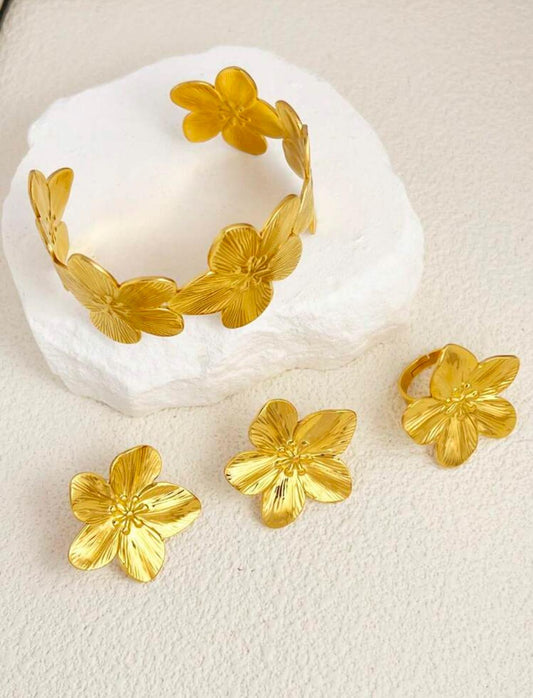 Fashion Jewelry Flower set 18k gold plated 4-pcs